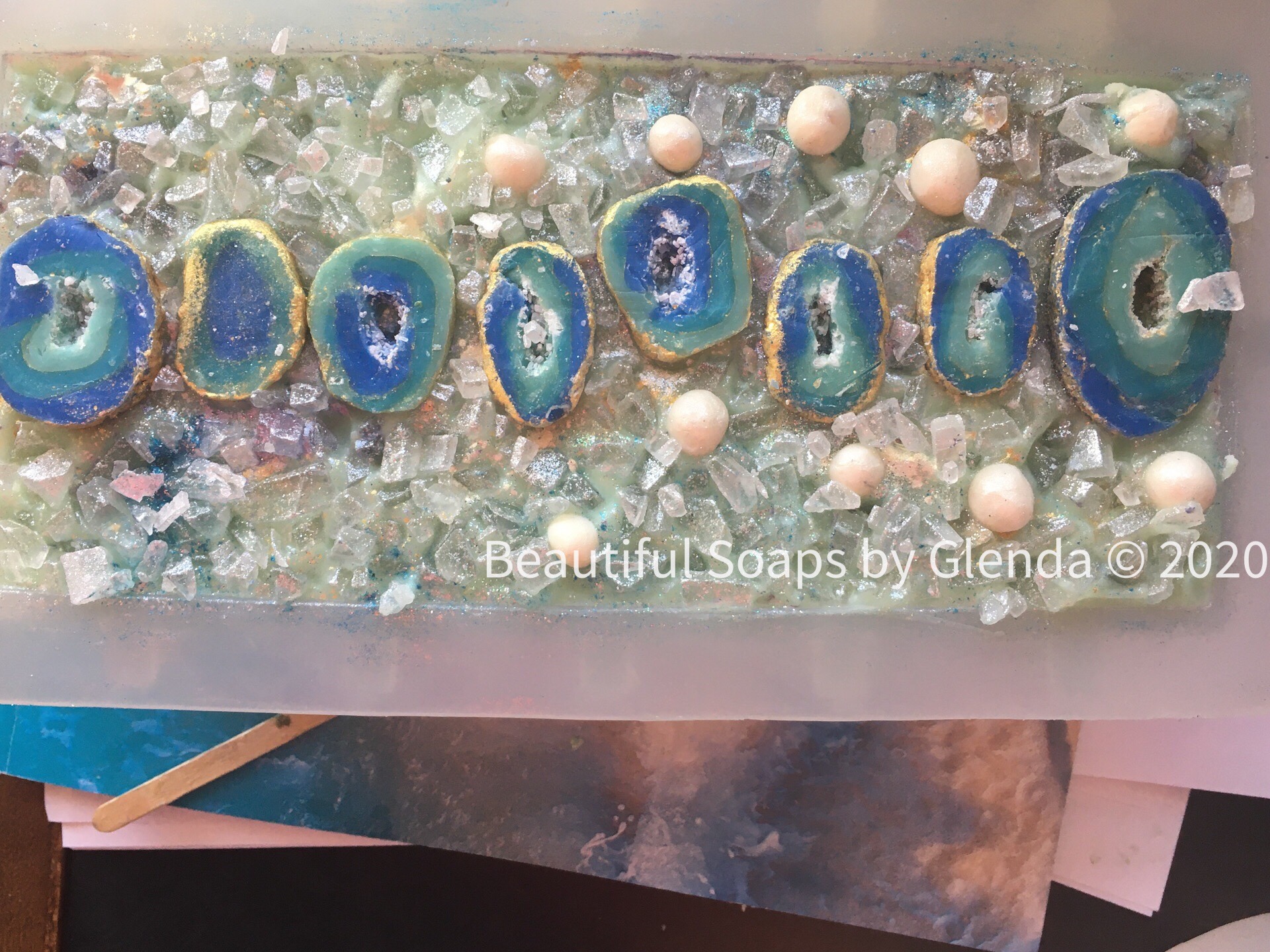 1a95f236-007f-4e6c-a76f-78ac29e2aef7