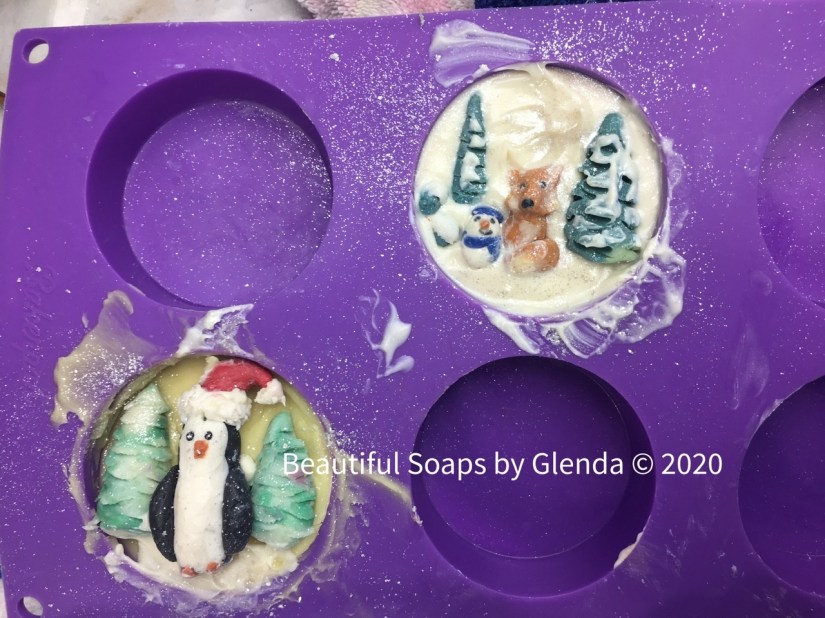 Round soap in cavity mold with soap embeds